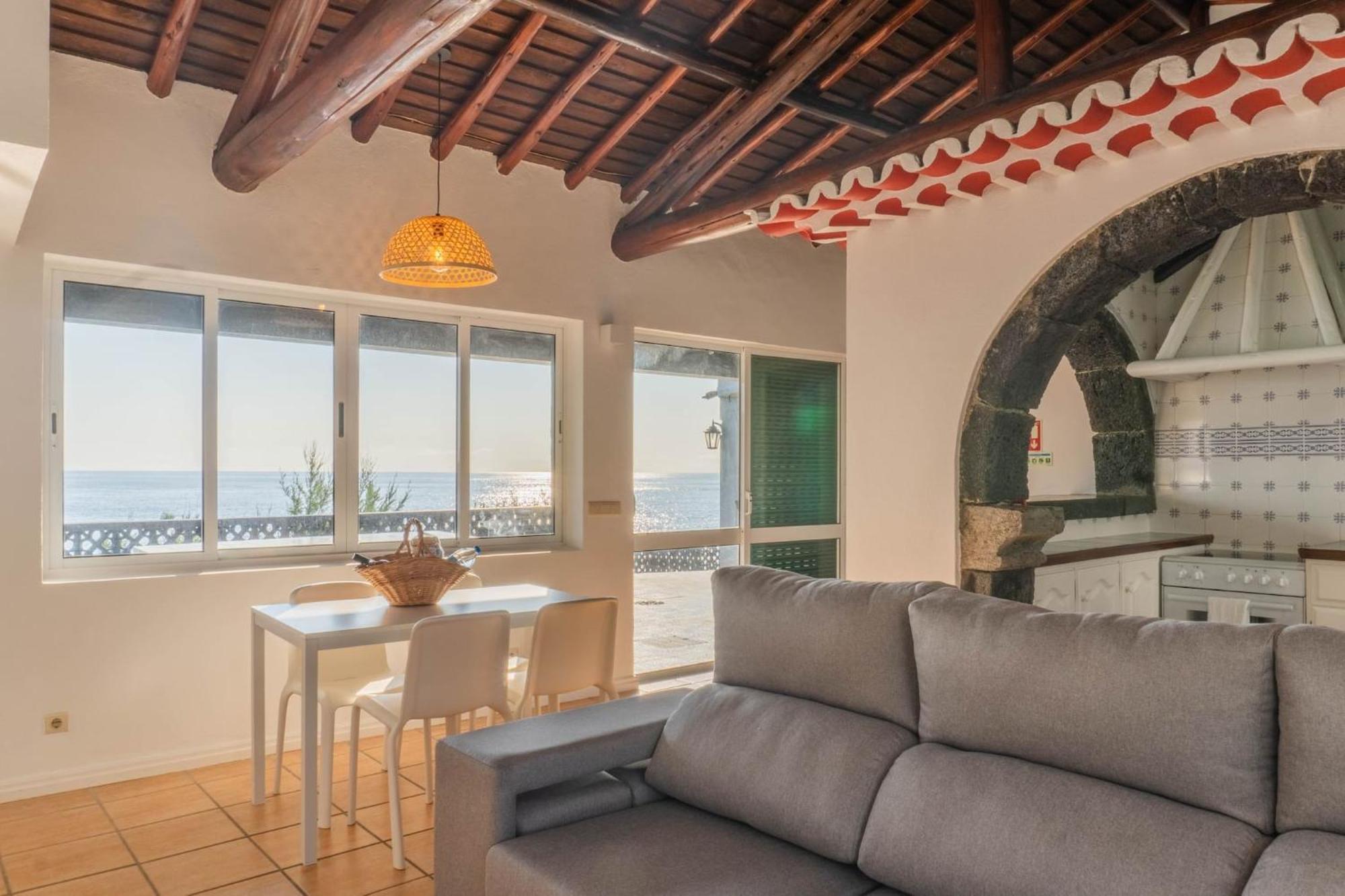 Mosteiros Natural Pool House Ngoại thất bức ảnh